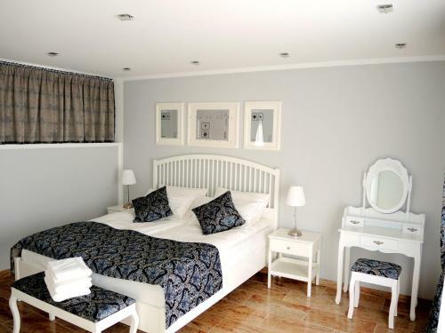Merkel Villa Apartamente