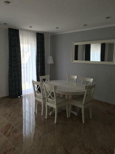 Merkel Villa Apartamente