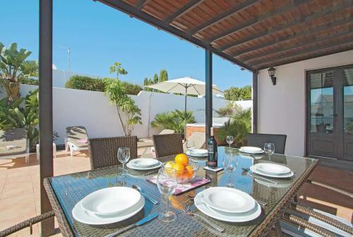 Villa Chartom