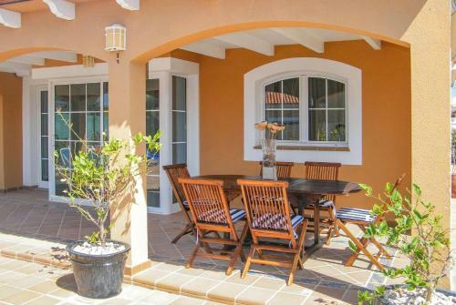 Villa La Hubara
