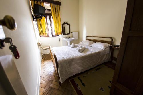 Hostal Residencial Covas