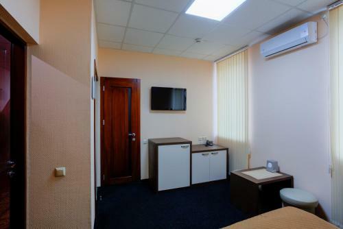 Comfort Hotel & Hostel