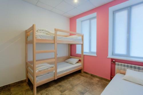 Comfort Hotel & Hostel