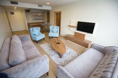 Hotel Alesha Suite