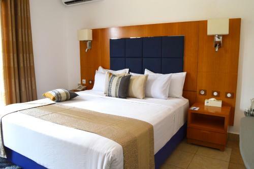 Hotel L�on H�tel