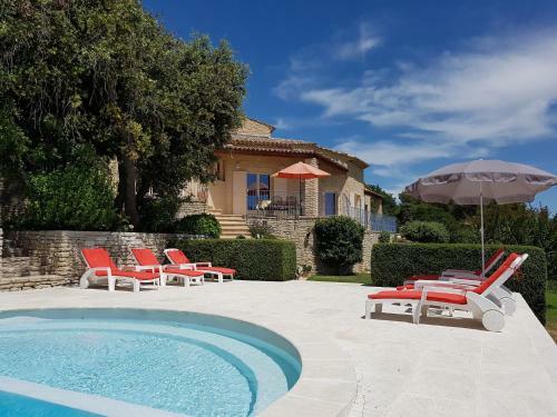 Holiday Home Mas Lub�ron Vue Magnifique