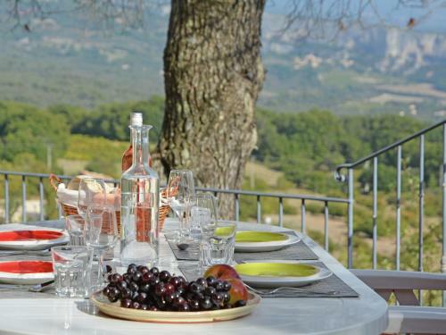 Holiday Home Mas Lub�ron Vue Magnifique