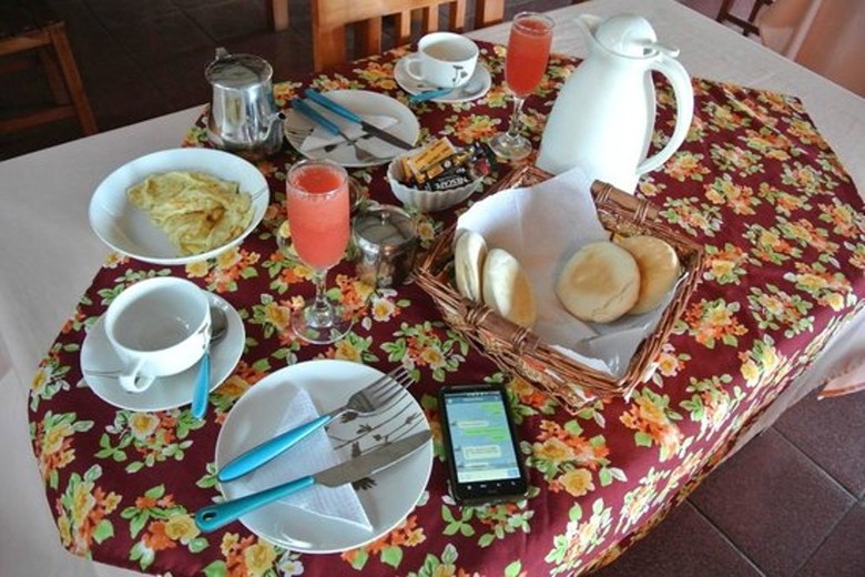 Hostal Akapu
