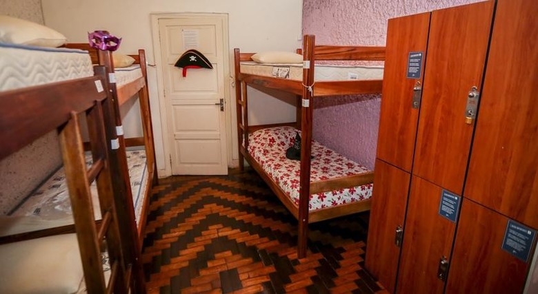 Bed & Breakfast Books Hostel