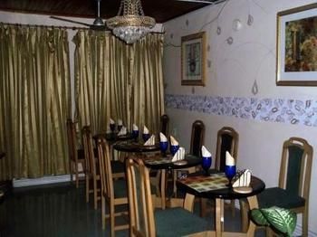 Golden Touch Hotel