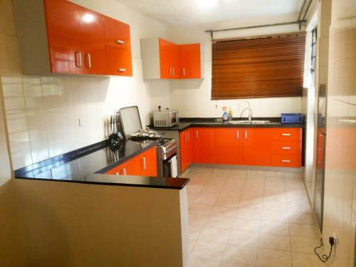 Crystal Glow Serviced Apartment