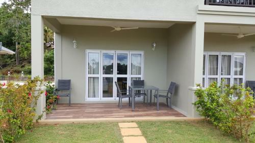 Hostal Bambous River Lodge