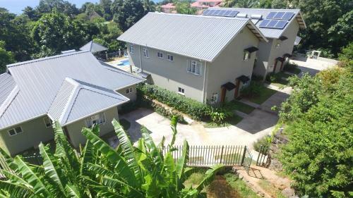 Hostal Bambous River Lodge