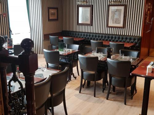 Hotel H�tel Jeanne D'arc
