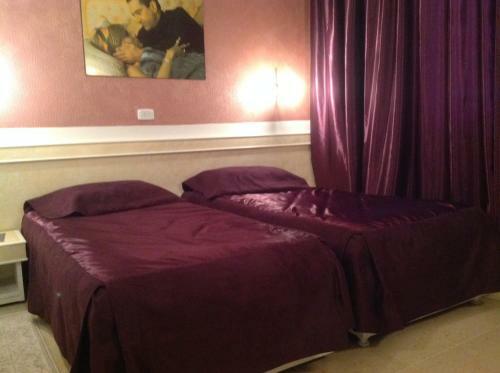 New Oscars Hotel