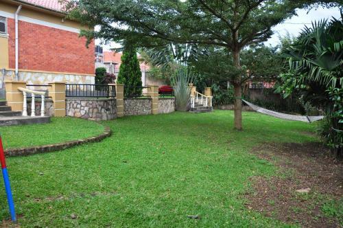 Namugongo Holiday Home