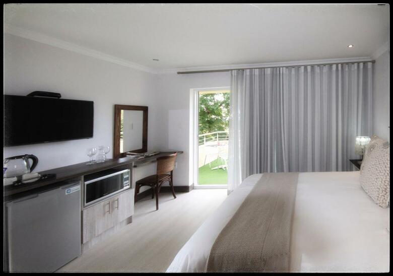 Bed & Breakfast Impa-lala Country Estate