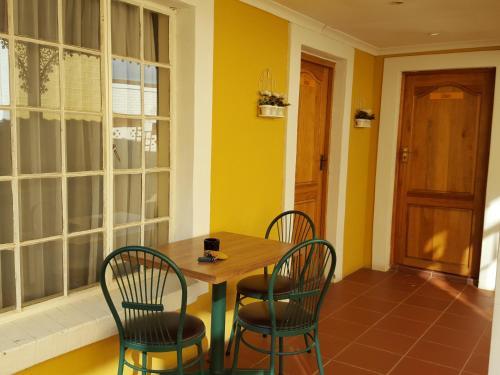 Hostal Lali's Guesthouse