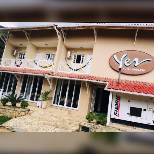 Hostal Yes Hotel Pousada
