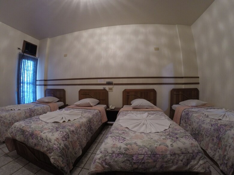 Tulipa Hotel