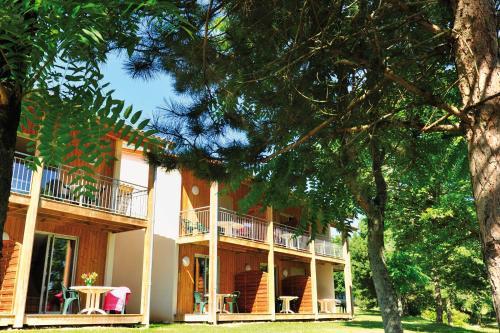 Hotel Le Domaine Du Peyrichoux