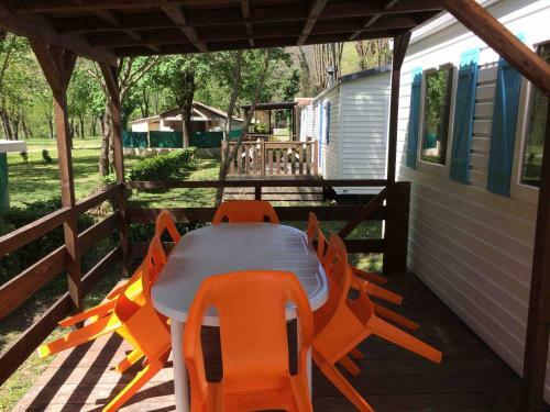 Camping Les Gorges De L'h�rault