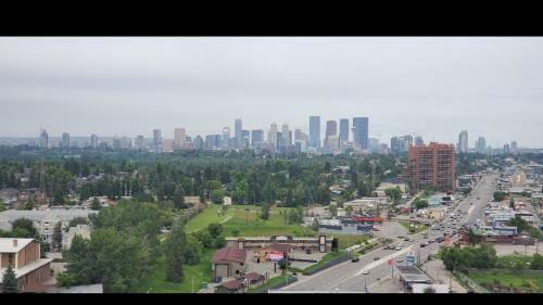 Motel Canadas Best Value Inn Chinook Station