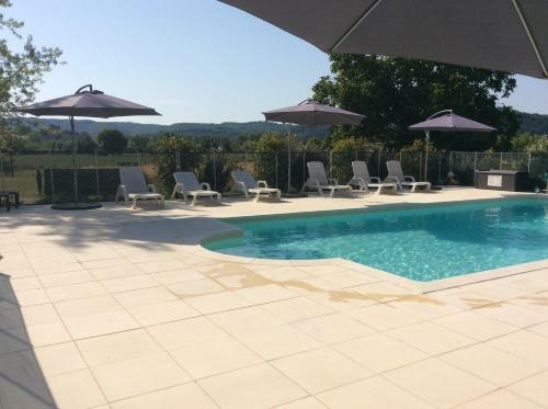 Les Courr�ges