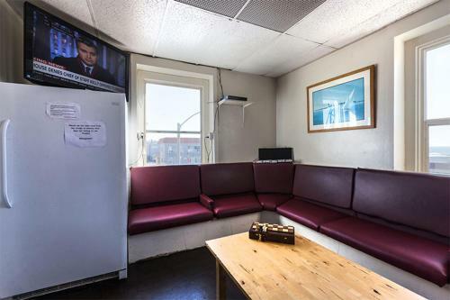 Surf City Hostel