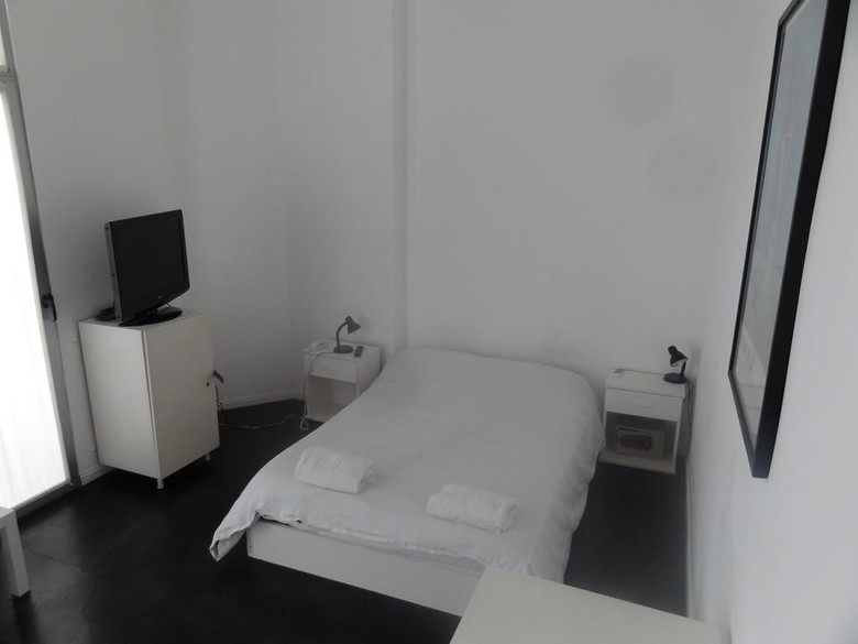 Hostal Ostinatto Hostel