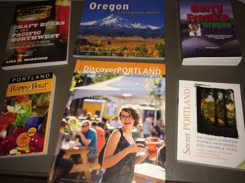 Hostal Portland Piedmont Guesthouse