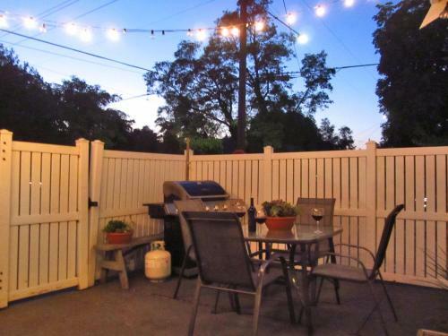 Hostal Portland Piedmont Guesthouse