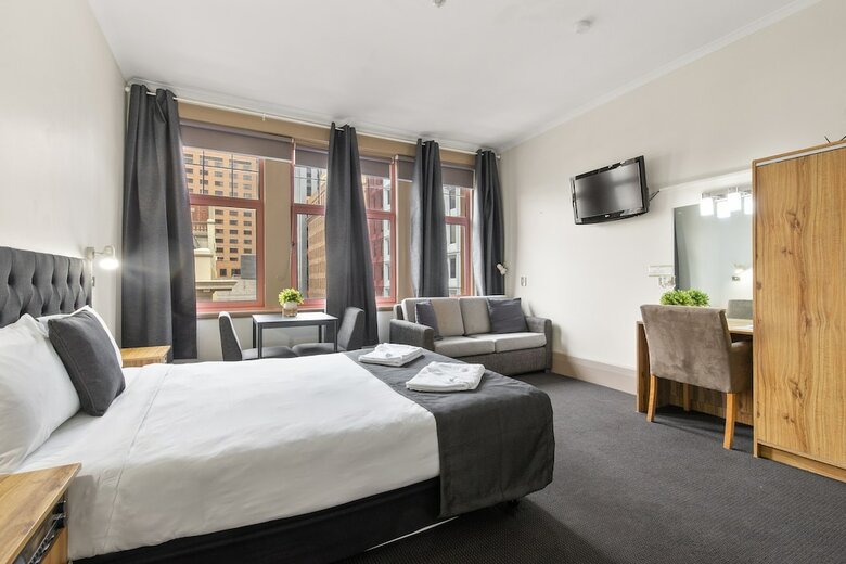 Hotel Motel Adelaide Paringa