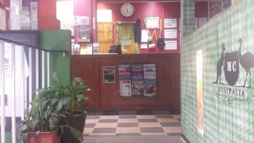 Hostal Melbourne Connection Travllers Hostel