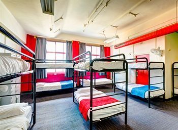 Hostal Melbourne Discovery