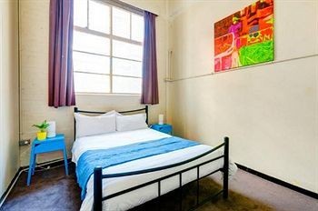 Hostal Melbourne Discovery