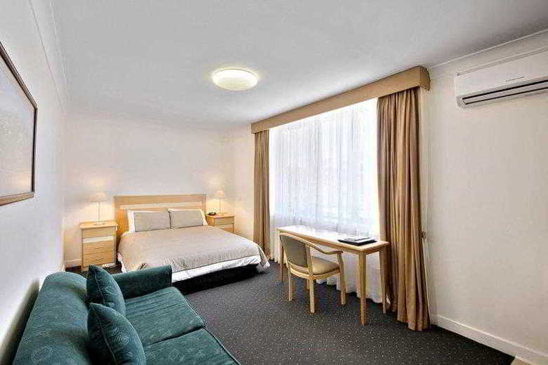 Hotel Melbourne's Princes Park Motor Inn