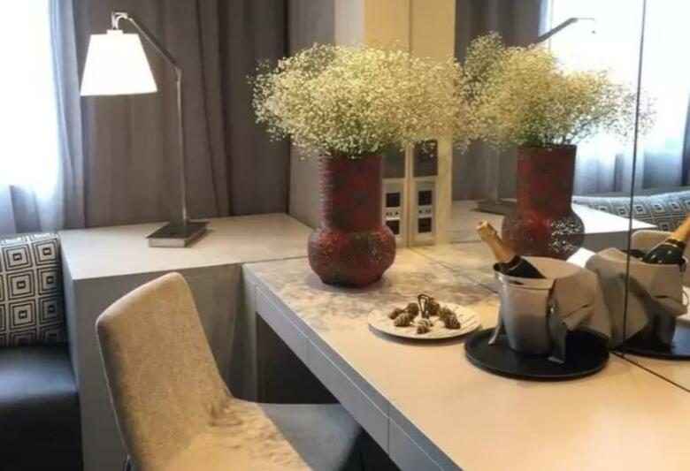 Hotel Movich Buro 51