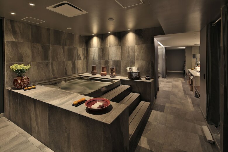 Hotel Movich Buro 51