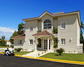 Hotel The Crown Villas At Lhvc Resort