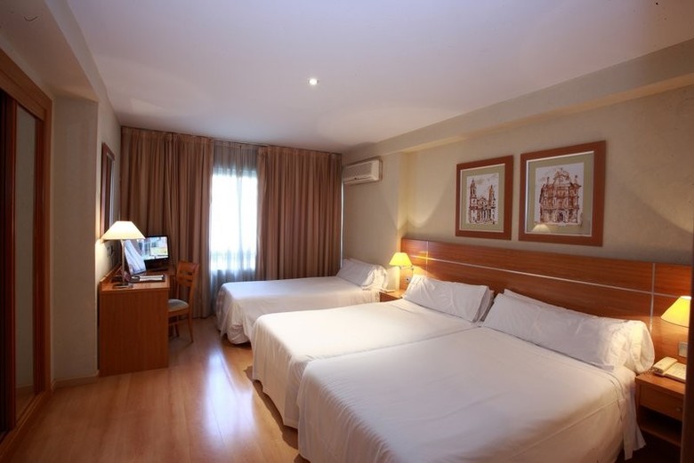 Hotel Sancho Ram�rez