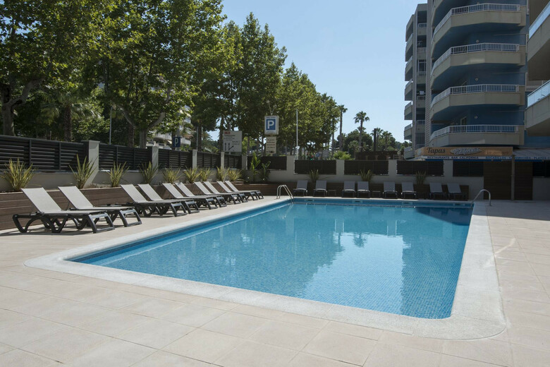 Aparthotel Apartamentos California