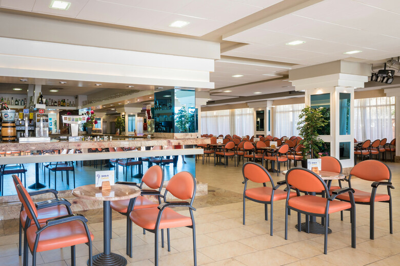 Hotel H Top Molinos Park