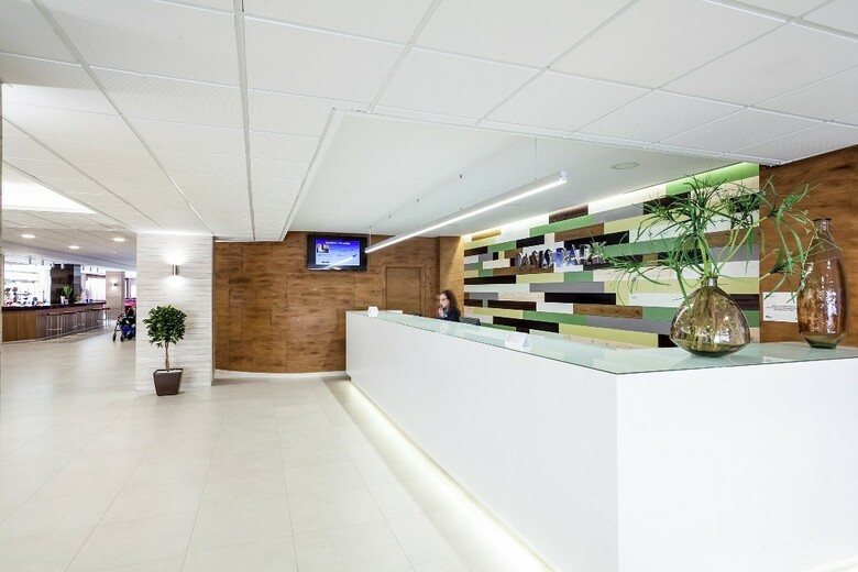 Hotel Oasis Park