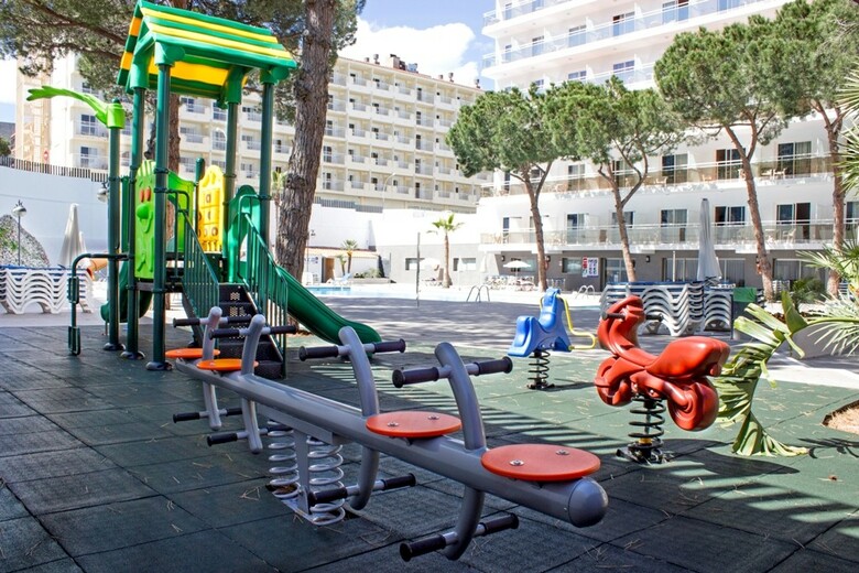 Hotel Oasis Park