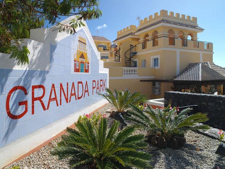 Apartamentos Granada Park