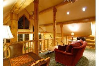 Ski Classic Lodge