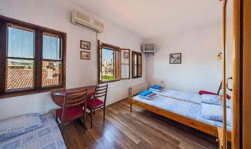Hostal Hostel Pashov
