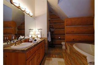 Paradise Meadow Lodge