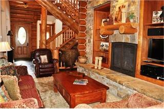 Villas At Tristant
